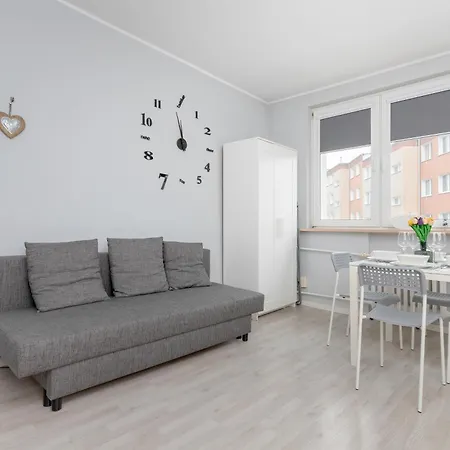 Unique & Seaside For 4 People In By Renters *