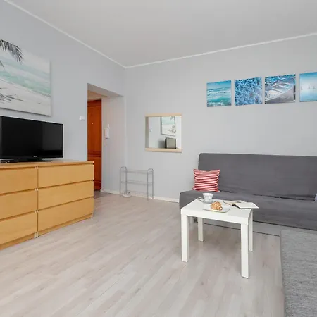 Unique & Seaside For 4 People In By Renters Gdyně