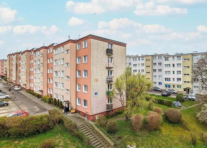 Unique & Seaside For 4 People In By Renters * 格丁尼亚